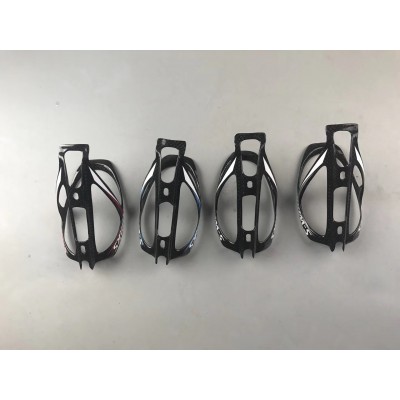特殊なフルカーボンファイバー ウォーター ボトル ケージ MTB
